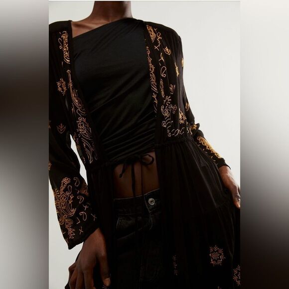 NWT ☯️ FP LA CIENEGA EMBROIDERED KIMONO IN BLACK ☯️ NWT - Picture 5 of 8